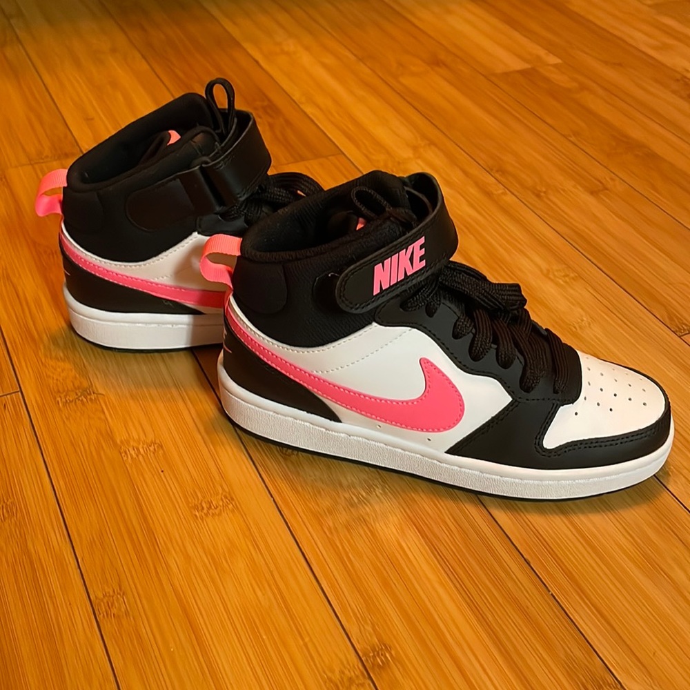 Girls Nike High Tops